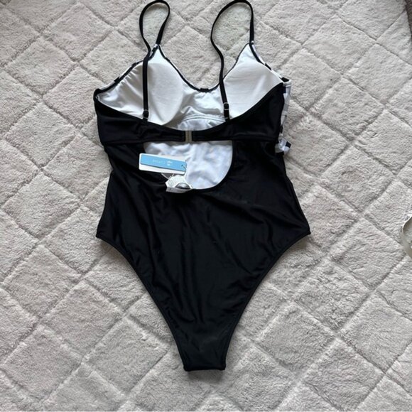 Cupshe | Black and White Gingham Ruffle One-Piece Swim Bathing Suit | Size XXL - Picture 5 of 8